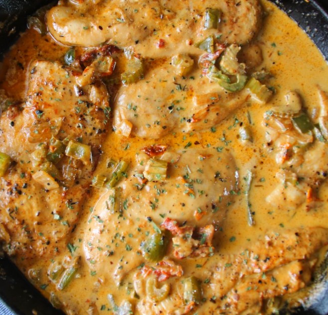 Creamy Cajun Chicken (Low Carb)