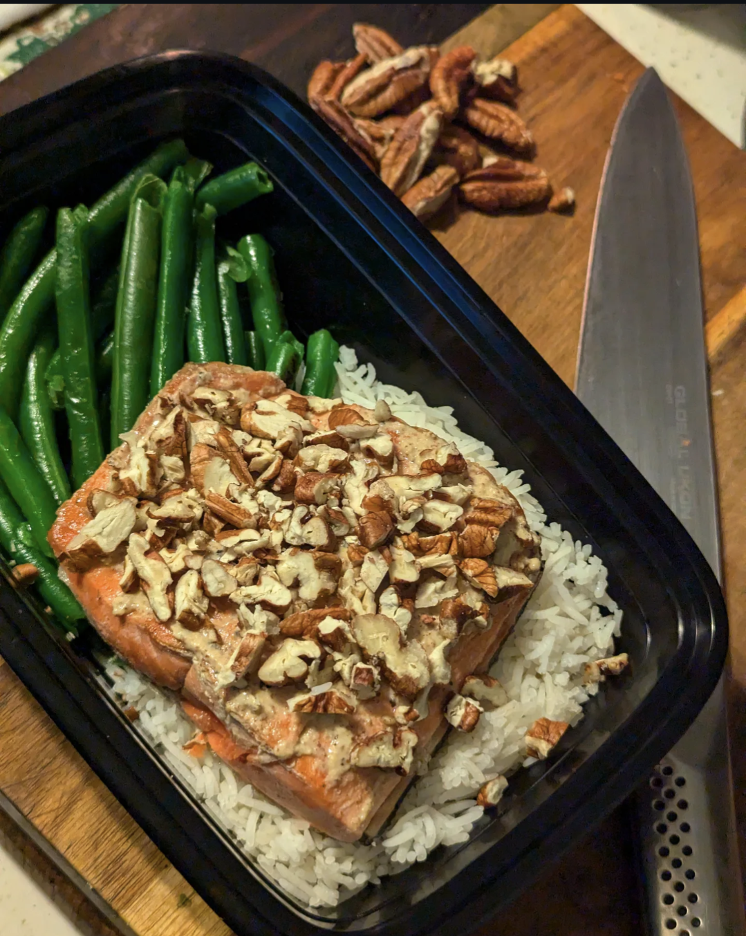 Pecan Crusted Sockeye Salmon (44g protein)