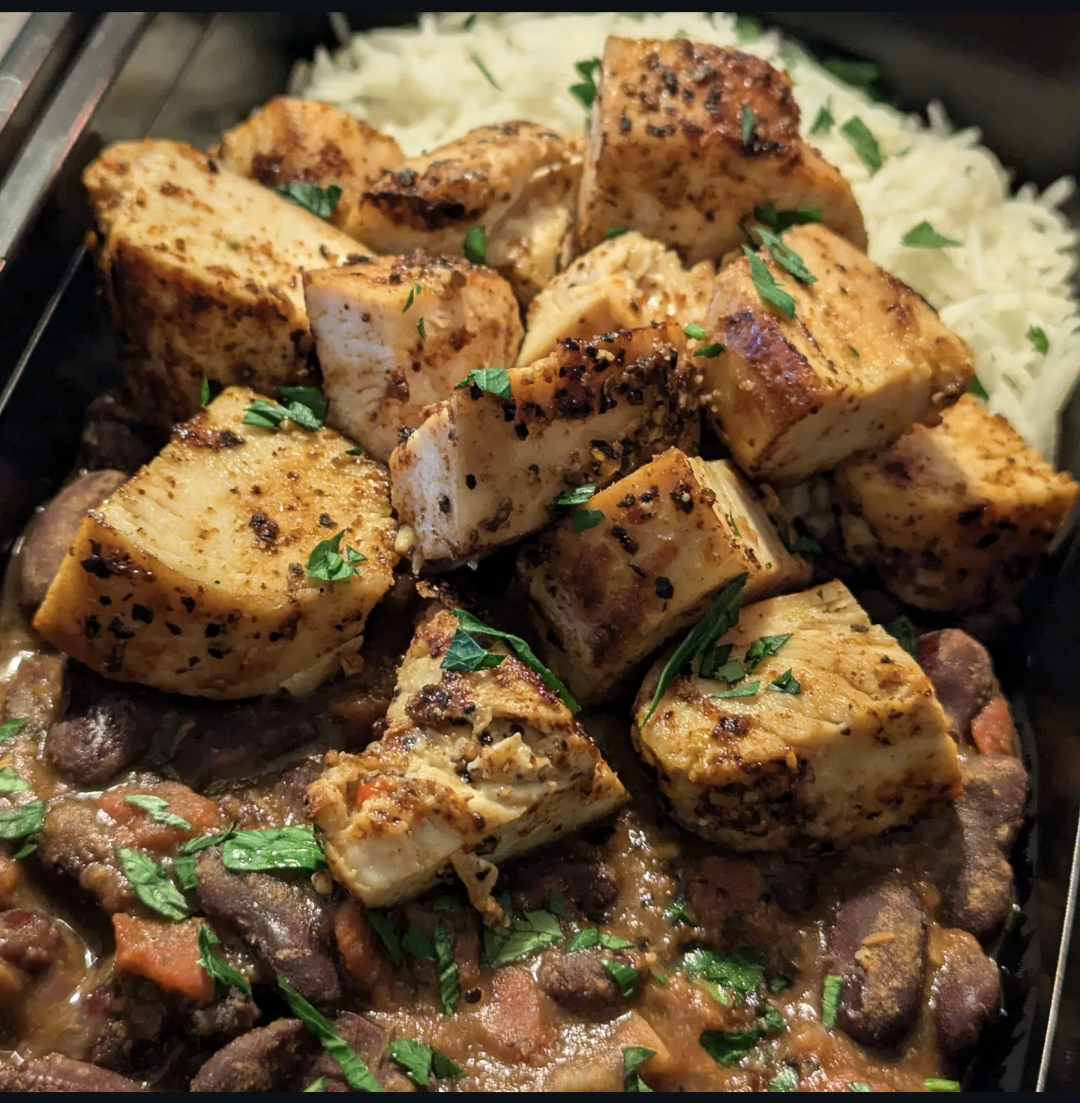 Red Beans & Rice w/ Grilled Chicken (55g Protein)